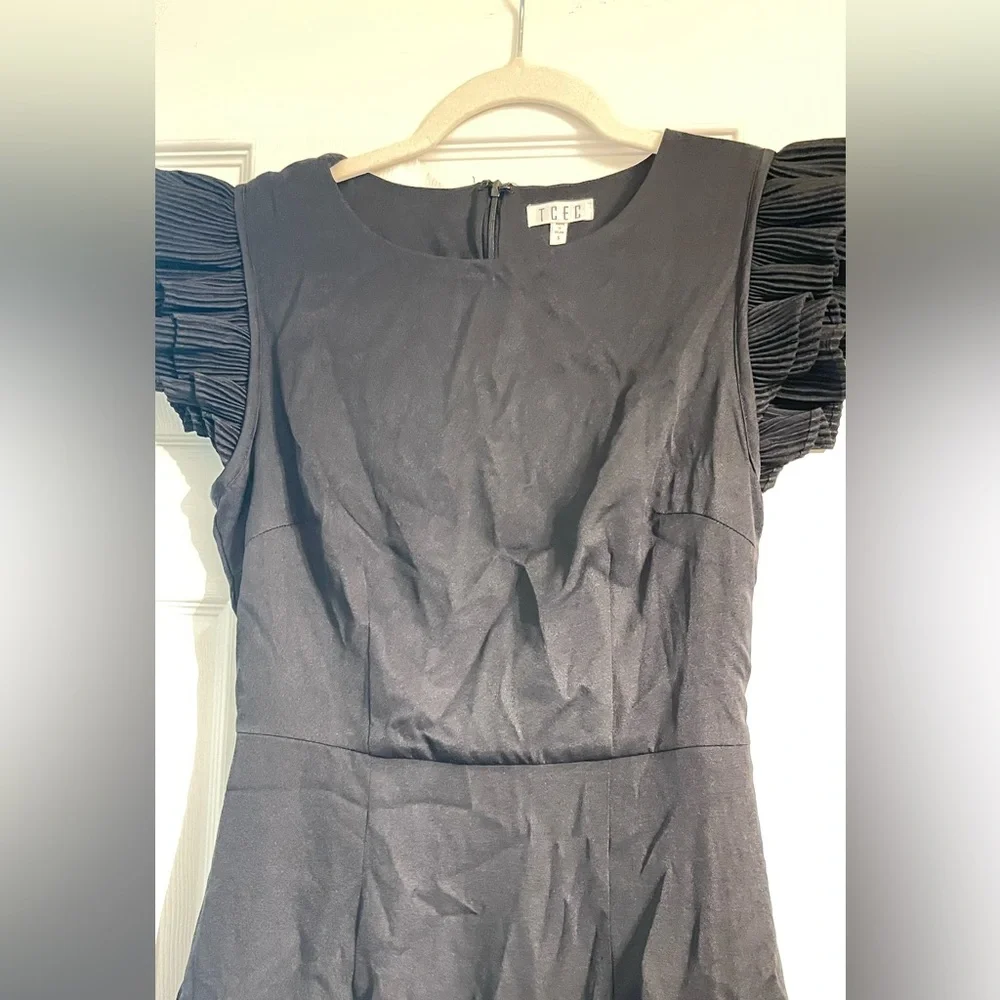 EUC will be steamed BLACK Ruffle Sleeve Dress. SIZE S - Picture 2 of 6